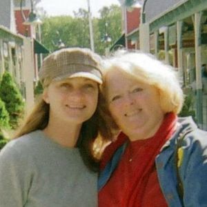 Meet your Posher, Carolyn